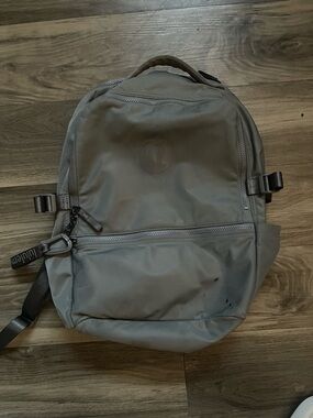 lululemon athletica Women’s Gray Daypack Backpack